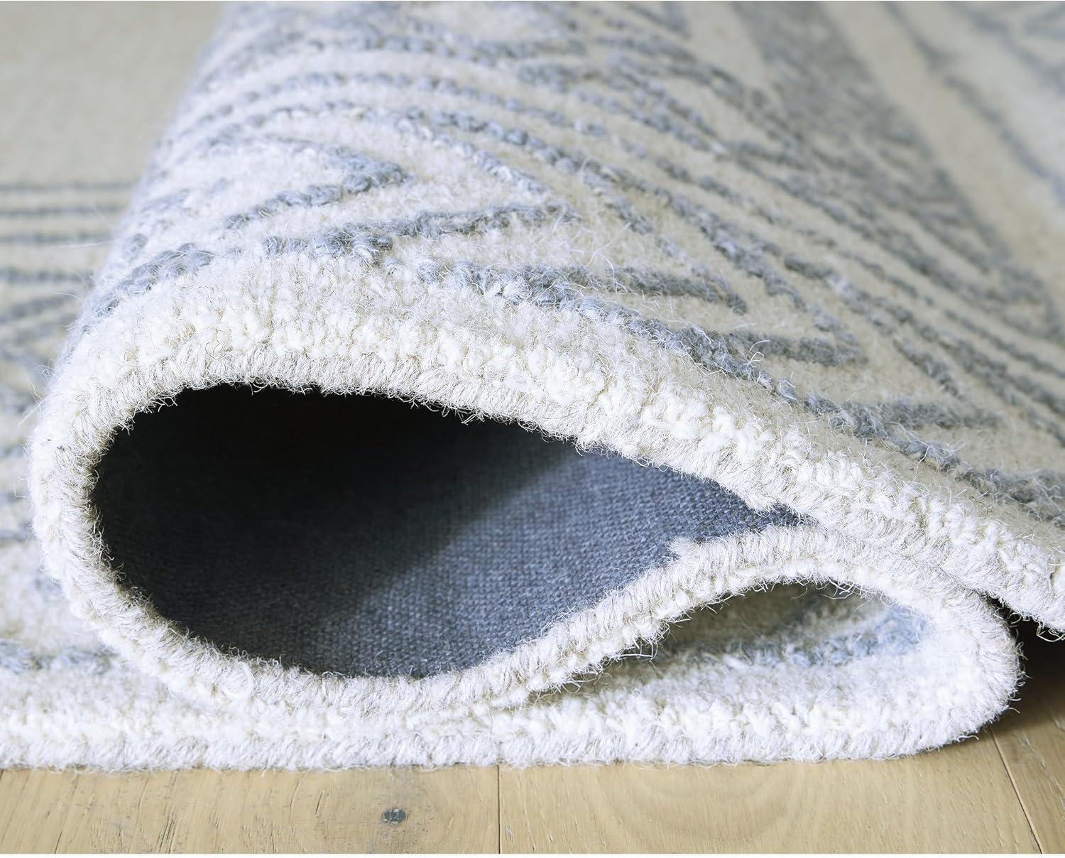 imageSignature Design by Ashley Azelhurst Coastal Indoor Hand Tufted Geometric Rectangular 5 x 7 Area Rug Blue amp Beige