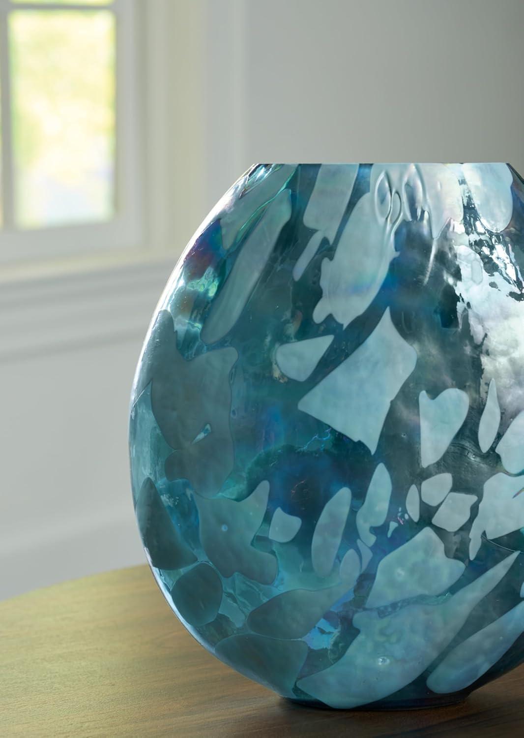 imageSignature Design by Ashley Cartshaw Contemporary Abstract Watertight Glass 663 Vase GreenGreen