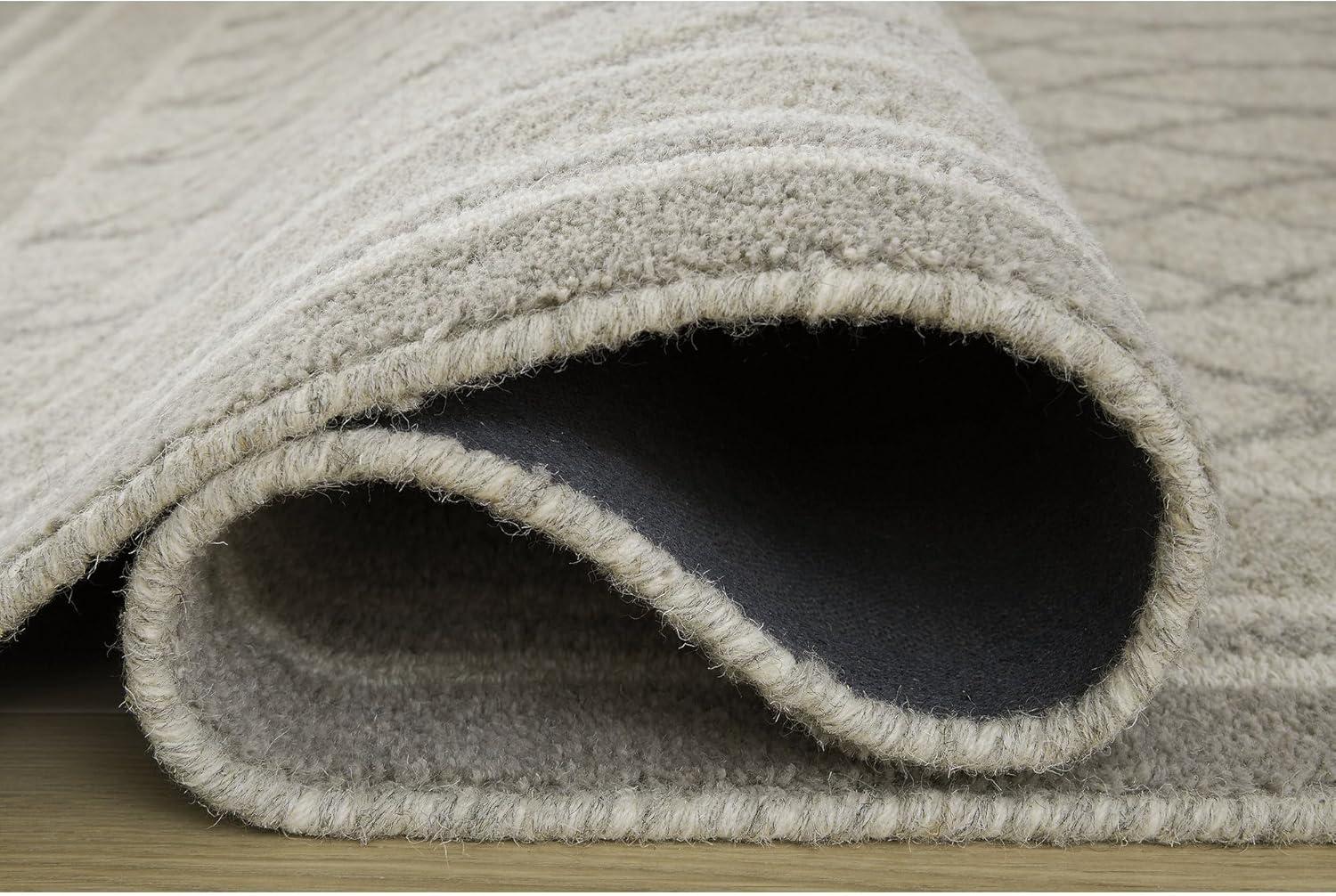 imageSignature Design by Ashley Wimney Modern Indoor Trellis Rectangular 8 x 10 Area Rug Gray